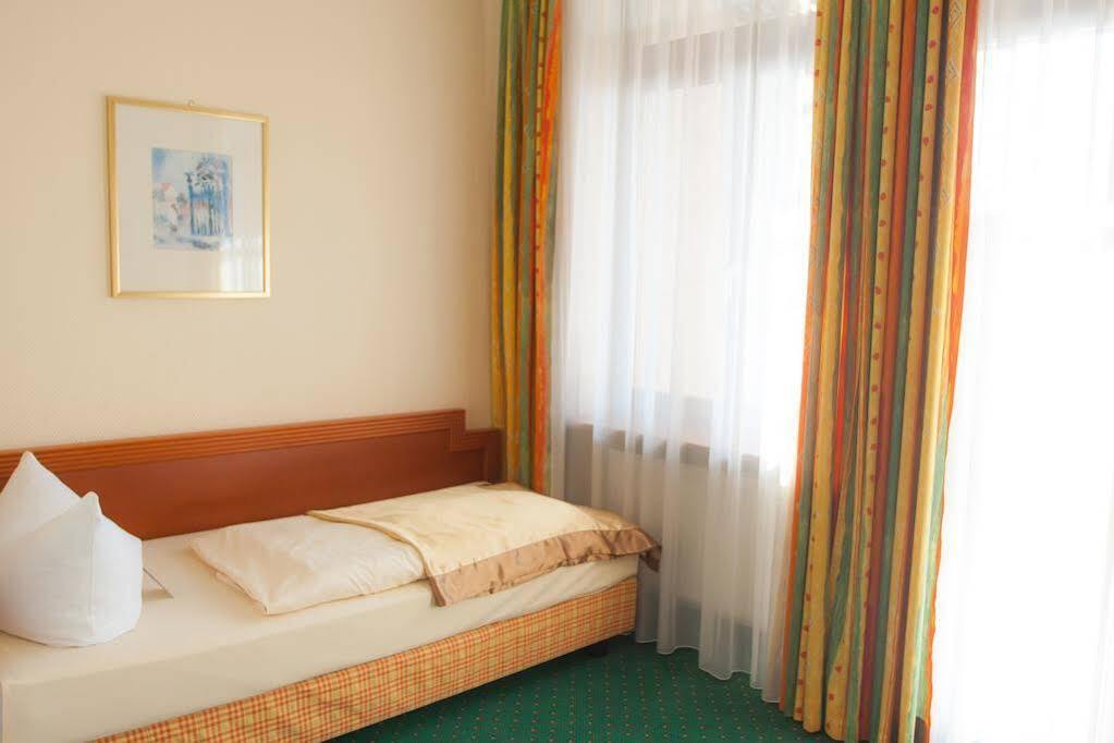 City Hotel Kaiserhof Offenbach del Meno Exterior foto